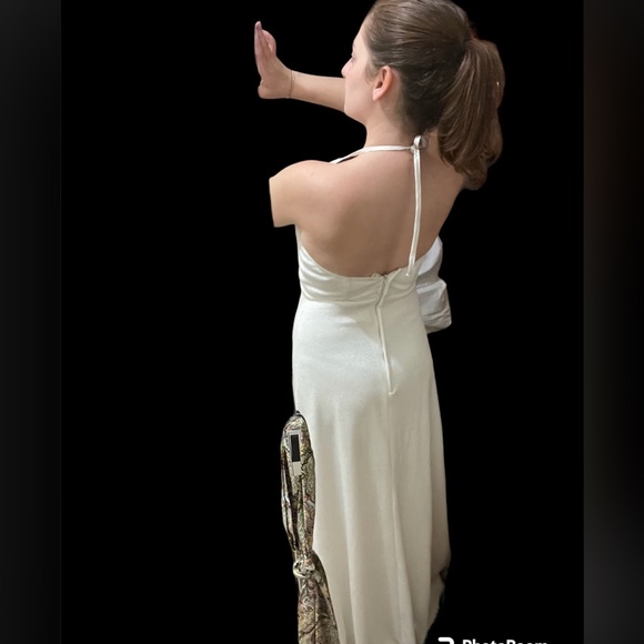 WHITE DRESS🐑 - Picture 2 of 8